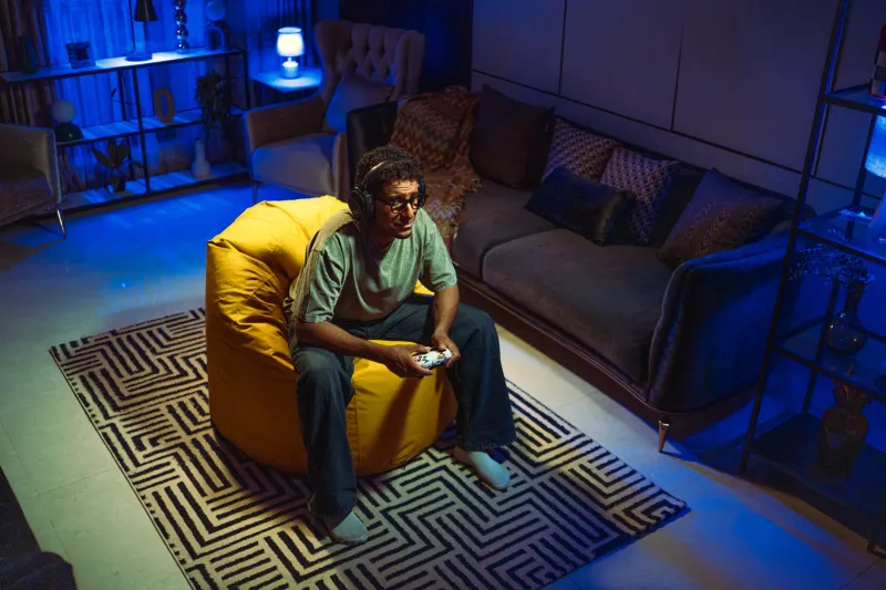 Offline and Unbothered: Single-Player Gaming Is the New Counterculture